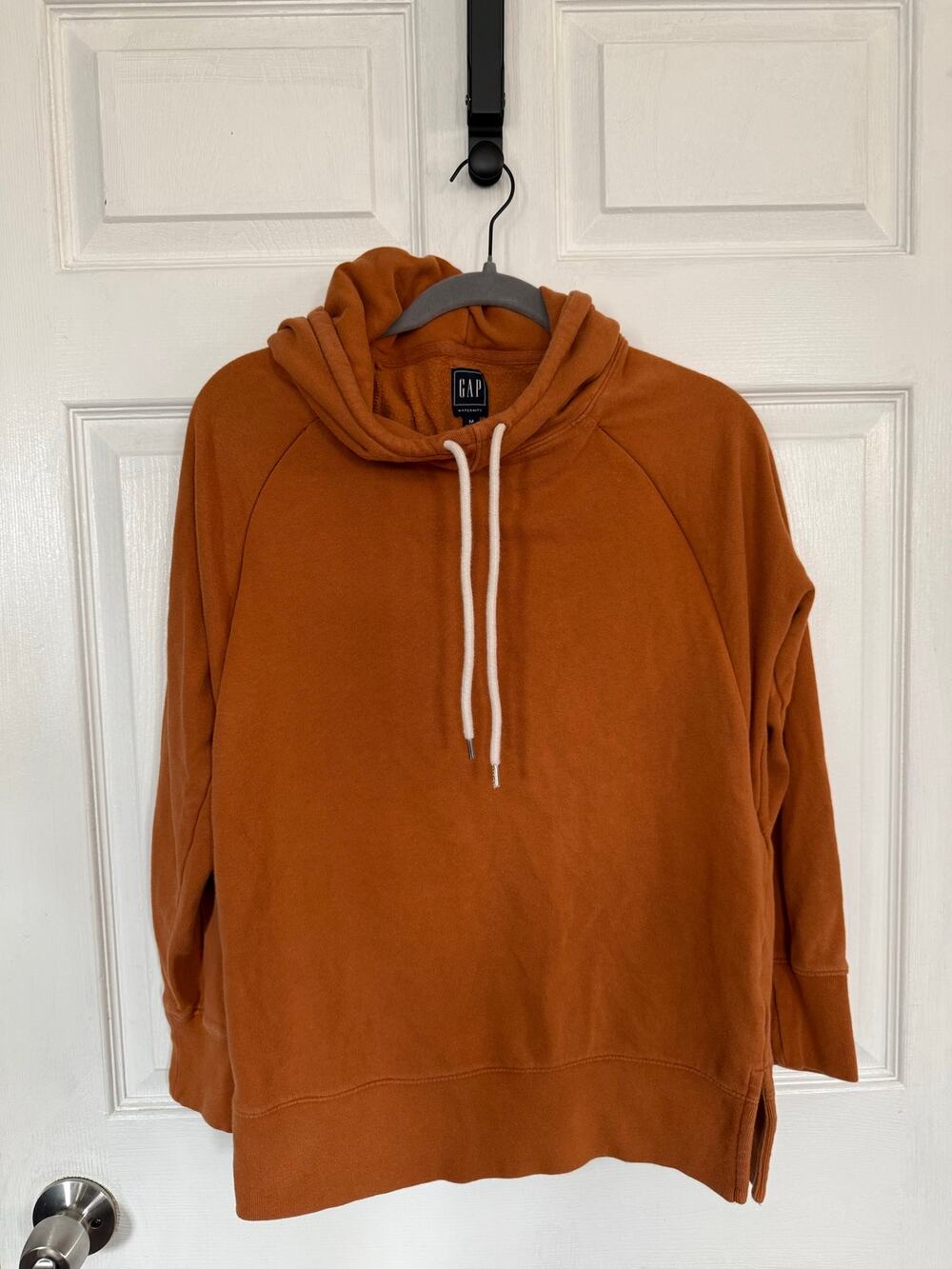 GAP Maternity & Nursing Hoodie Sweatshirt – Rust Orange/Terracotta – Size M